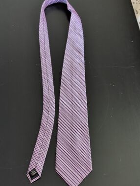 Axcess Lavender Striped Men's Tie